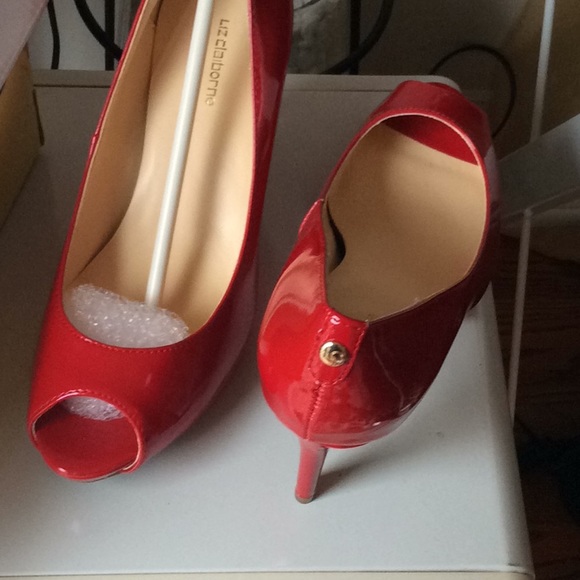 liz claiborne red shoes